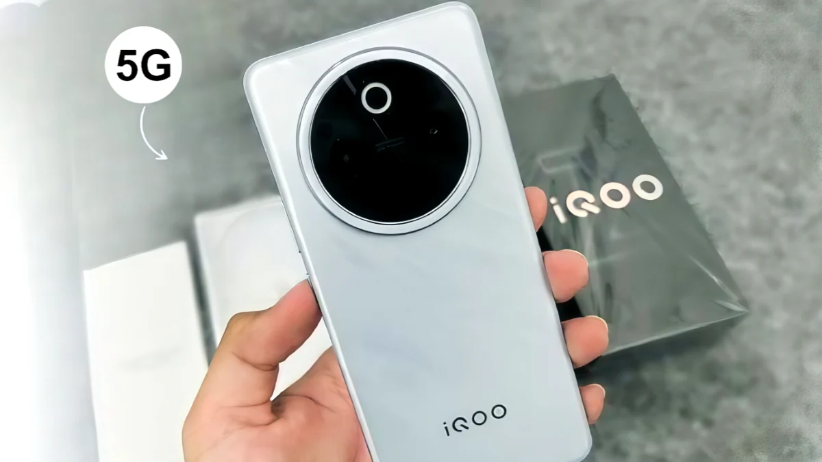 120W चार्जिंग और दमदार बैटरी के साथ लॉन्च हुआ iQOO 13 5G स्मार्टफोन, कंटाप कैमरा क्वालिटी के साथ