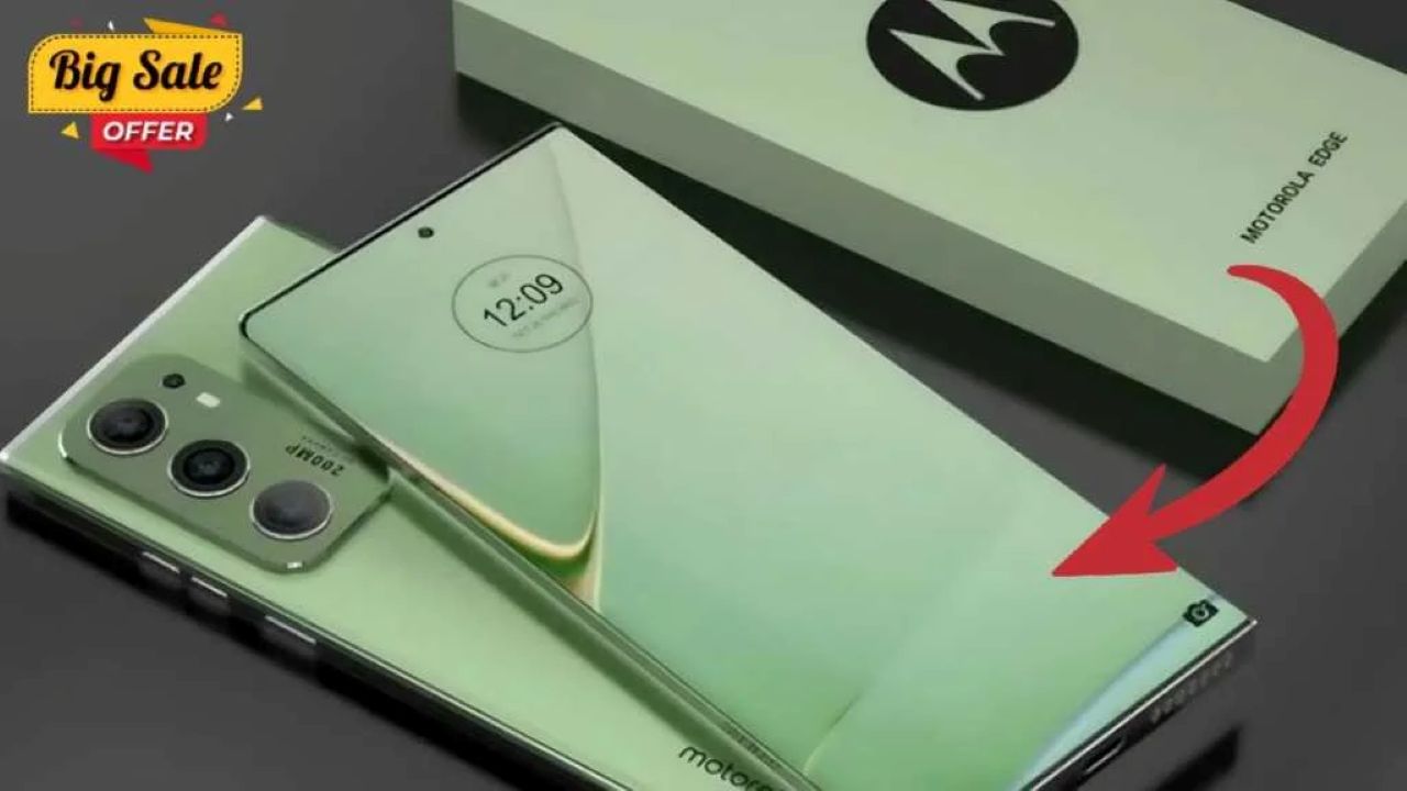 महंगे फोन्स की वाट लगाने आया Motorola का 5G स्मार्टफोन, प्रीमियम डिजाइन और 6000mAh बैटरी के साथ मिल रहा शानदार कैमरा