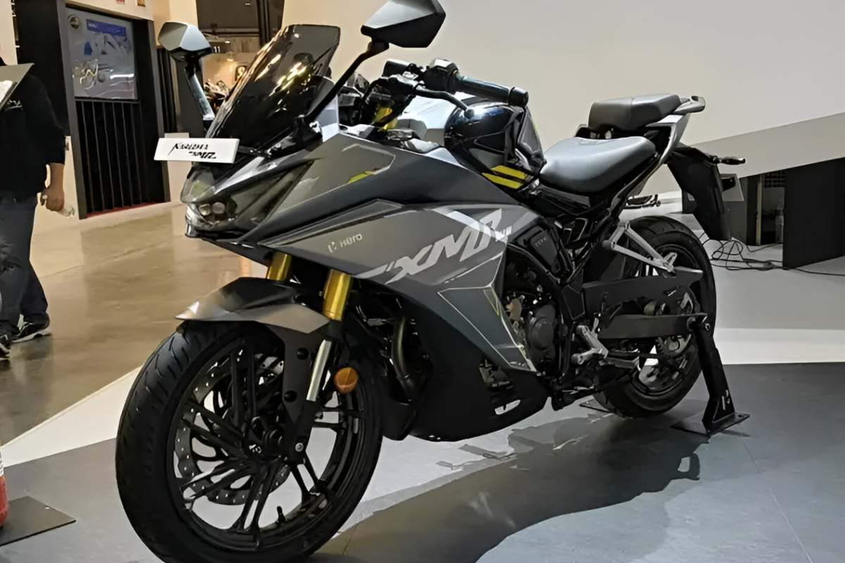 Pulsar का भांडा फोड़ने आई Hero की धांसू बाइक, टकाटक फीचर्स के साथ पावरफुल इंजन, देखे कीमत